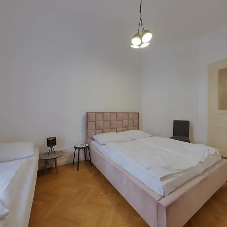 Beautiful At The Old Town アパート *