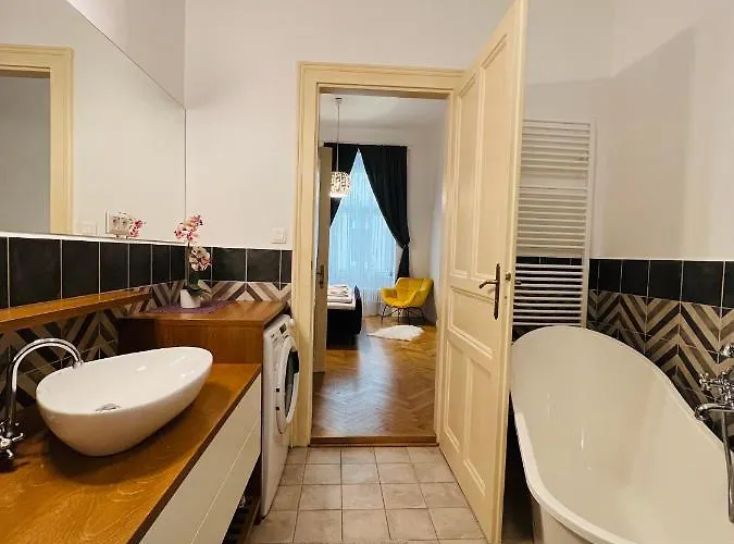Apartament Beautiful At The Old Town Bratislava