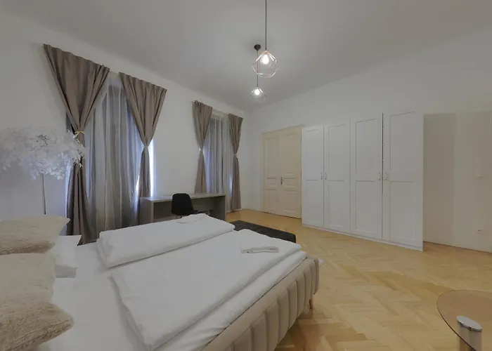 Apartament Beautiful At The Old Town Bratislava