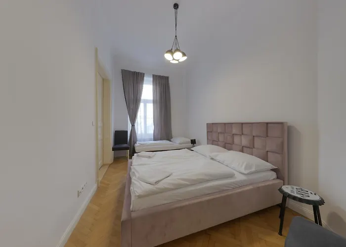 Beautiful At The Old Town Appartement