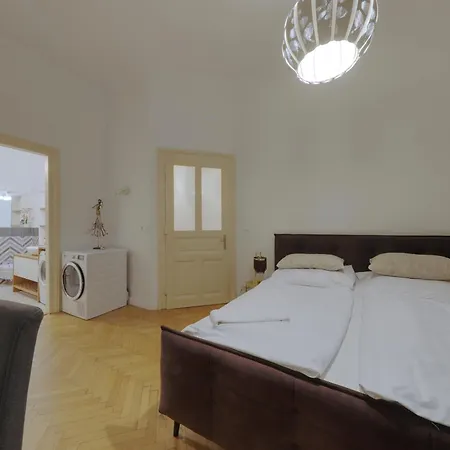 Appartement Beautiful At The Old Town *