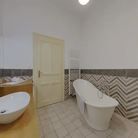 公寓 Beautiful At The Old Town *